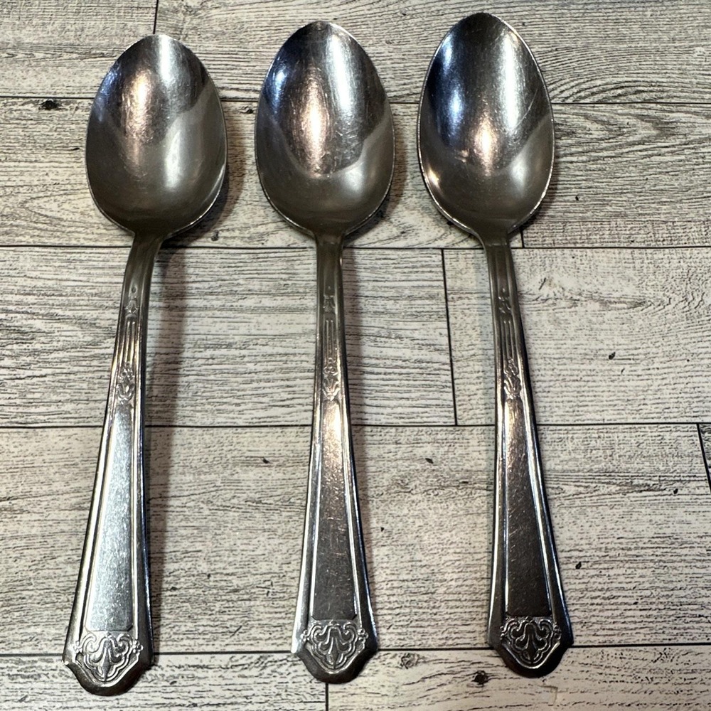 World Stainless USA Stainless Steel Spoons 3PC Floral Vintage